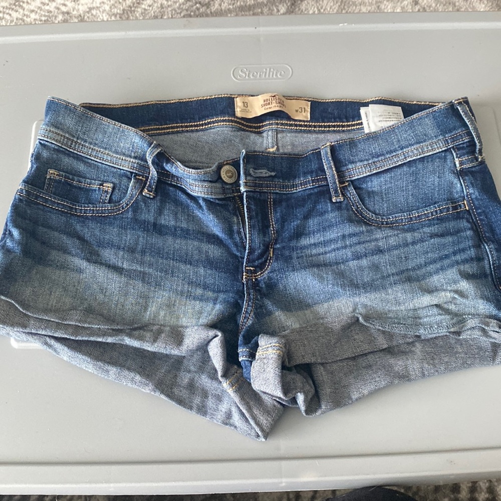 Hollister shorts
